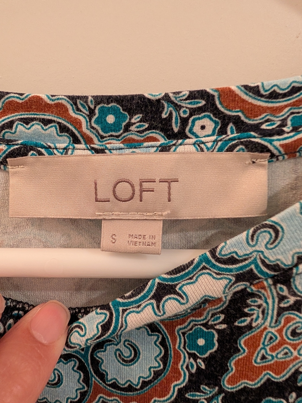 Patterned LOFT Dress - Picture 4 of 6